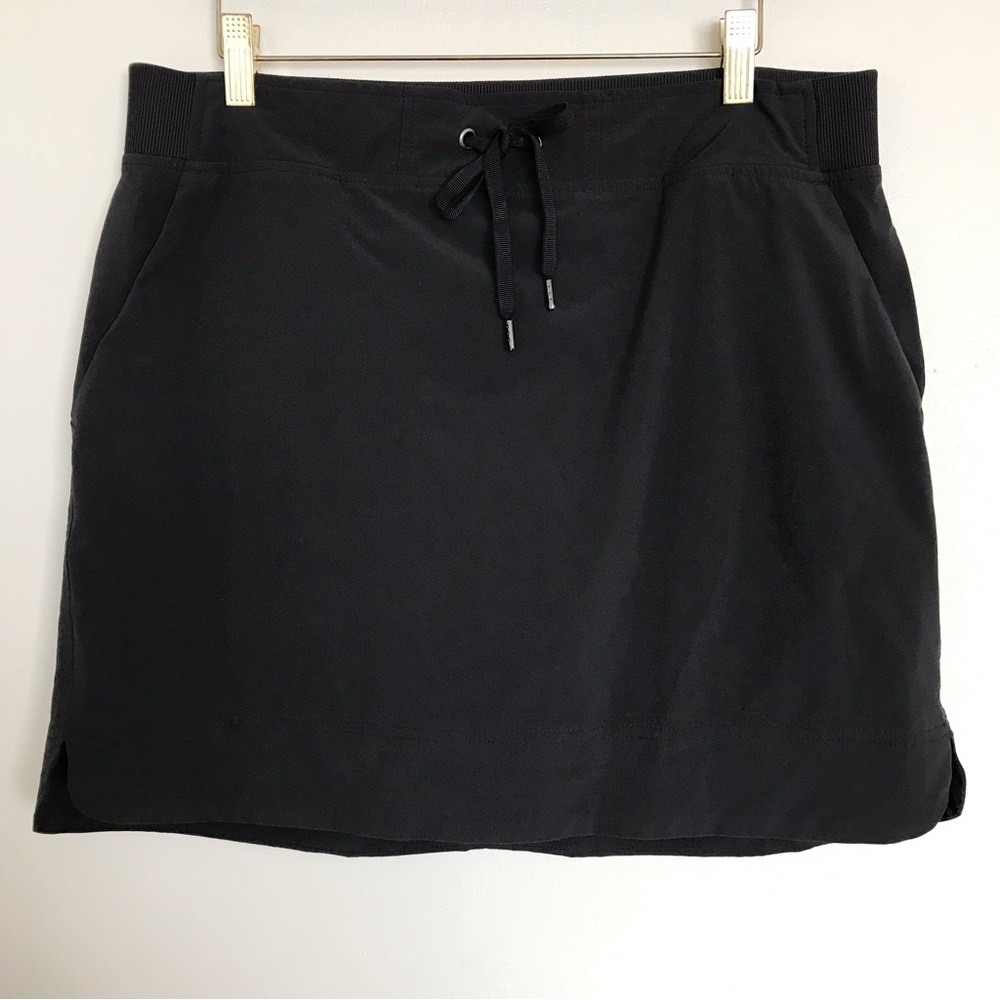 Athleta Black Midtown Skort Size 14 Activewear Casual Travel Tennis Outdoor - Picture 2 of 16
